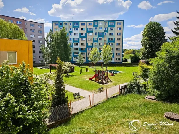 Prodej bytu 3+1, Česká Lípa, Zhořelecká, 66 m2