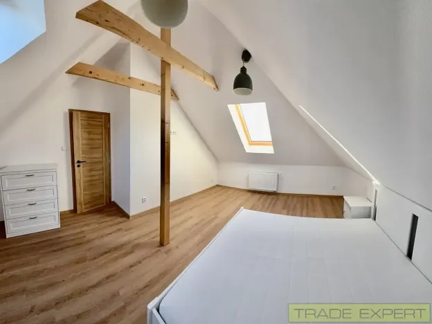 Prodej bytu 2+kk, Otmíče, 81 m2