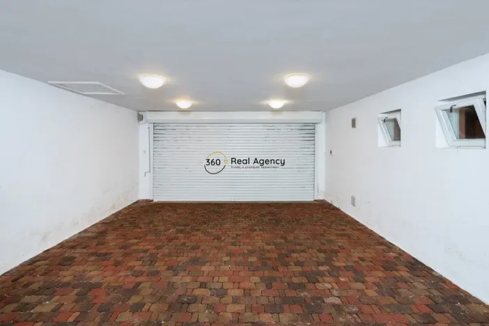 Prodej rodinného domu, Přezletice, U Bažantnice, 230 m2