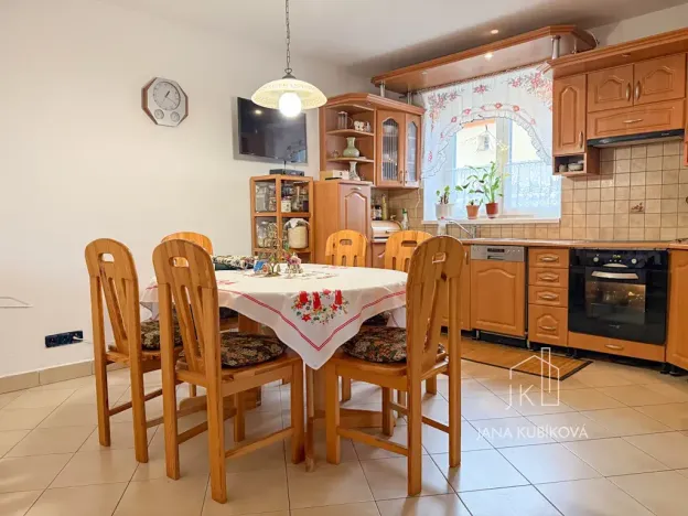 Prodej rodinného domu, Želetice, 220 m2