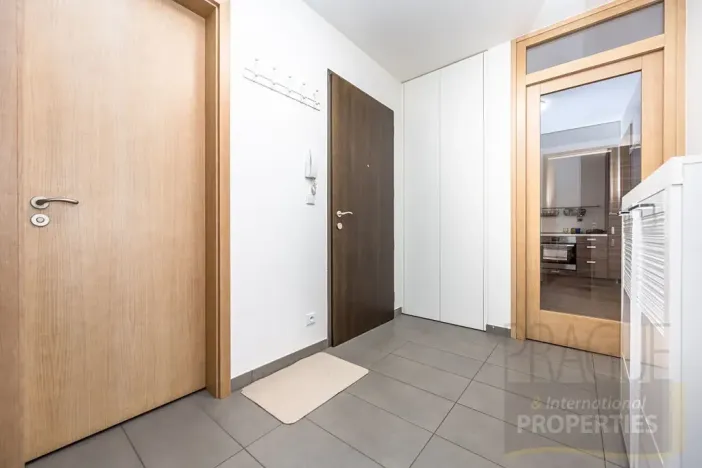 Prodej bytu 3+kk, Praha - Radlice, U Dívčích hradů, 89 m2