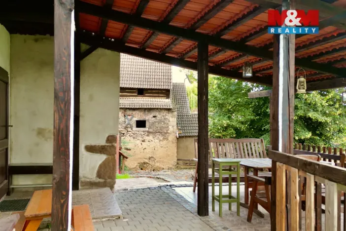 Prodej rodinného domu, Liběšice - Dolní Chobolice, 290 m2