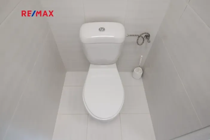 Prodej obchodního prostoru, Kladno, U tržnice, 460 m2