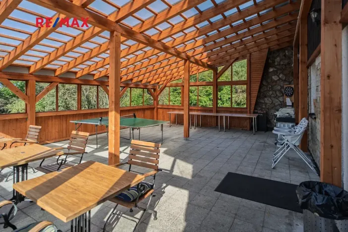 Prodej ubytování, Světlá pod Ještědem, 523 m2