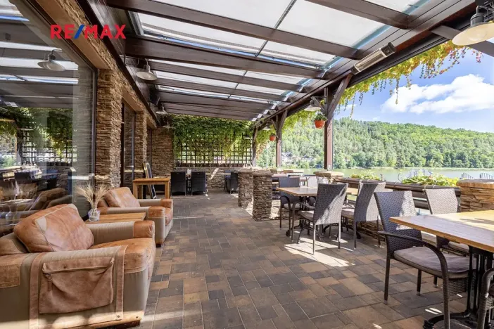 Prodej restaurace, Doksy, Přístavní, 174 m2