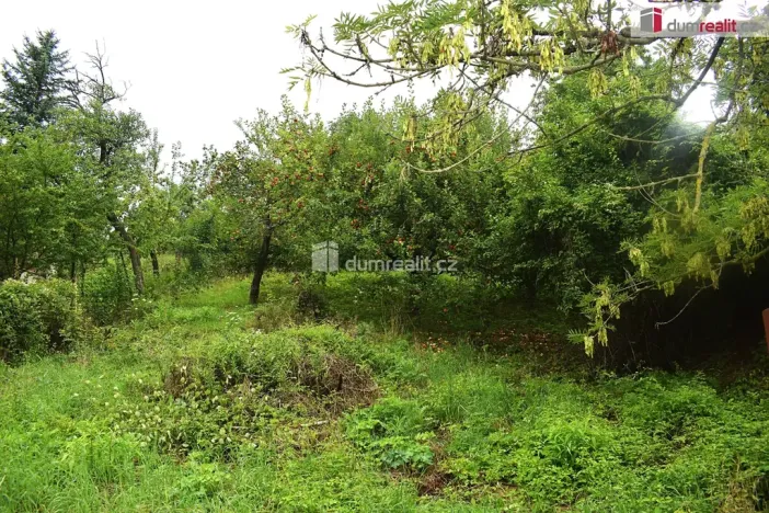 Prodej zahrady, Dobrovice, 636 m2