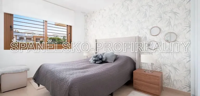 Prodej bytu 3+kk, Alicante, Španělsko, 69 m2