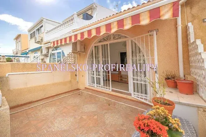 Prodej vily, Alicante, Španělsko, 59 m2