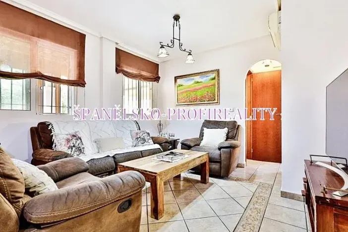 Prodej vily, Torrevieja, Španělsko, 57 m2