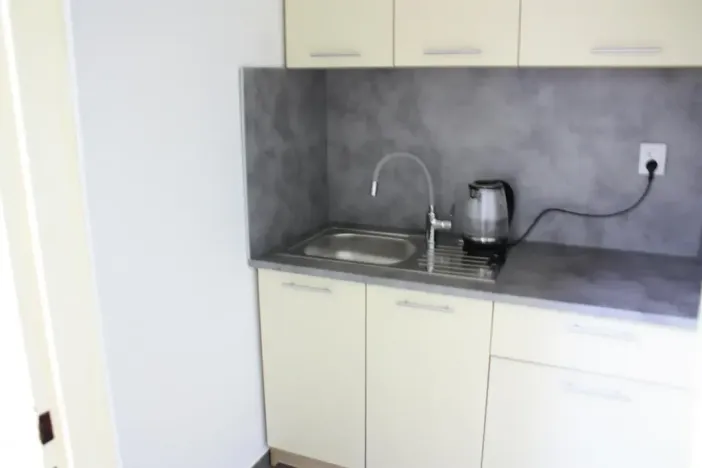 Pronájem kanceláře, Zlín, nám. T. G. Masaryka, 22 m2