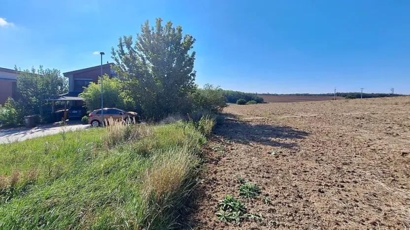 Prodej pozemku pro bydlení, Hrušovany u Brna, Pod Střediskem, 1169 m2