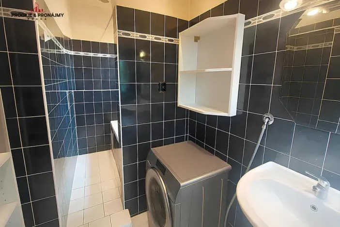 Prodej vily, Praha - Suchdol, 243 m2