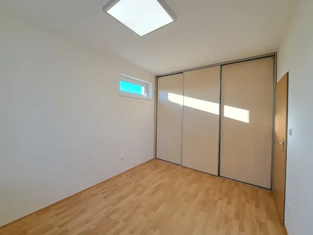 Prodej bytu 2+kk, Zlín, Podlesí V, 52 m2