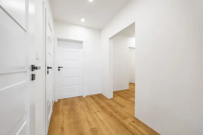 Prodej bytu 3+1, Praha - Černý Most, Vybíralova, 79 m2