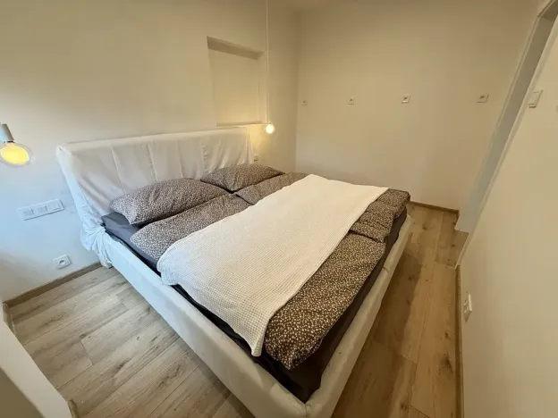 Pronájem bytu 2+kk, Praha - Suchdol, Stržná, 68 m2