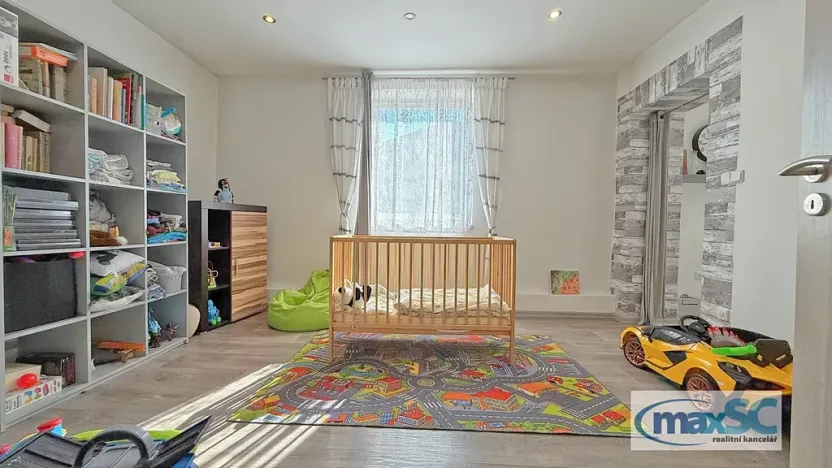 Prodej rodinného domu, Holice, Husova, 108 m2