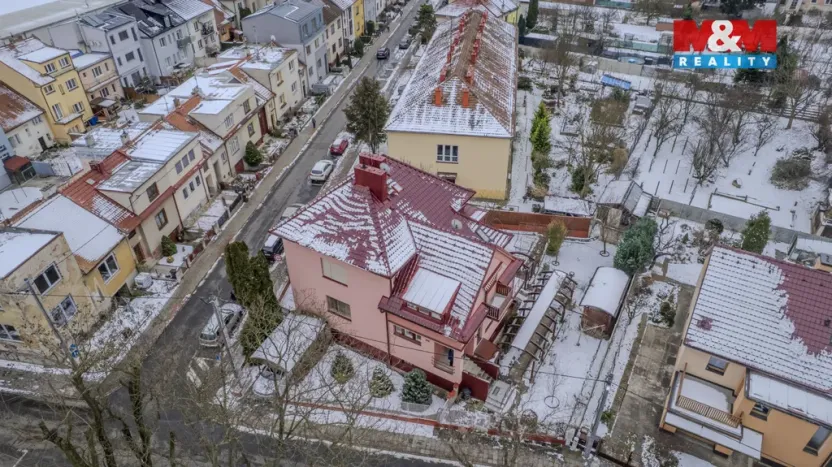 Prodej rodinného domu, Uherské Hradiště, U Stadionu, 300 m2