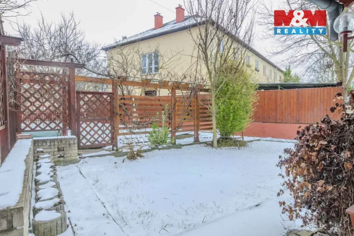 Prodej rodinného domu, Uherské Hradiště, U Stadionu, 300 m2