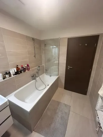 Pronájem bytu 3+kk, Praha - Hrdlořezy, Učňovská, 75 m2