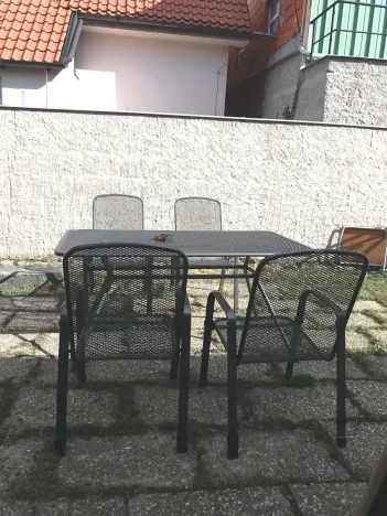 Pronájem pokoje, Jesenice, 20 m2