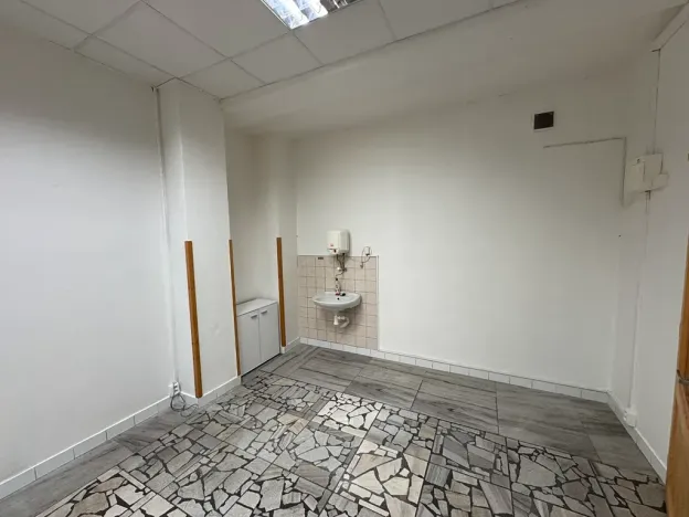 Pronájem obchodního prostoru, Jeseník, Masarykovo nám., 78 m2