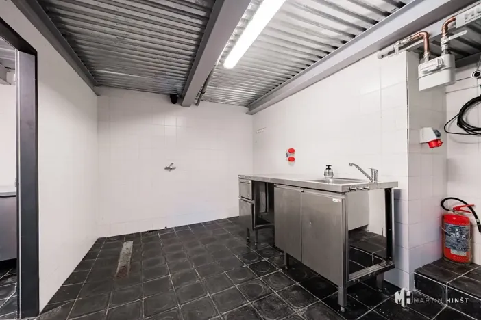 Pronájem výrobních prostor, Praha - Dolní Počernice, Národních hrdinů, 120 m2