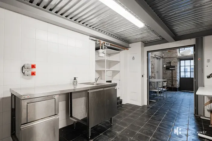 Pronájem výrobních prostor, Praha - Dolní Počernice, Národních hrdinů, 120 m2