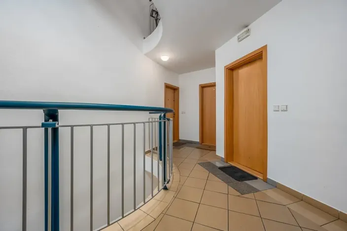 Pronájem bytu 2+kk, Praha - Vinohrady, Chrudimská, 71 m2