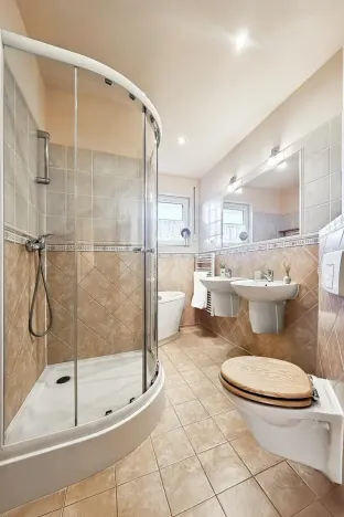 Prodej rodinného domu, Buštěhrad, Břízová, 139 m2