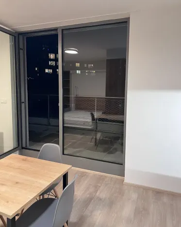 Pronájem bytu 1+kk, Praha - Smíchov, Plzeňská, 41 m2