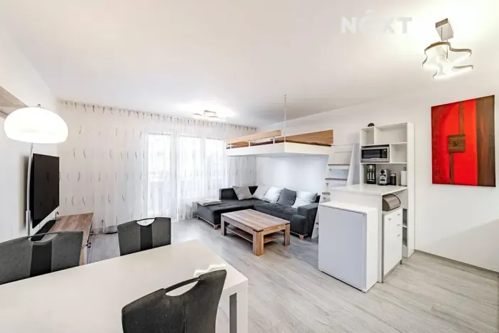 Prodej bytu 2+kk, Praha - Čakovice, Marty Krásové, 66 m2