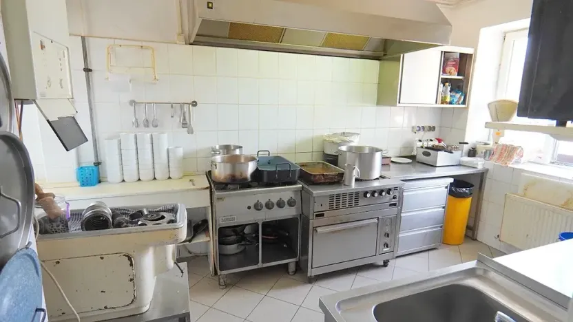 Prodej restaurace, Psáry, Hlavní, 182 m2