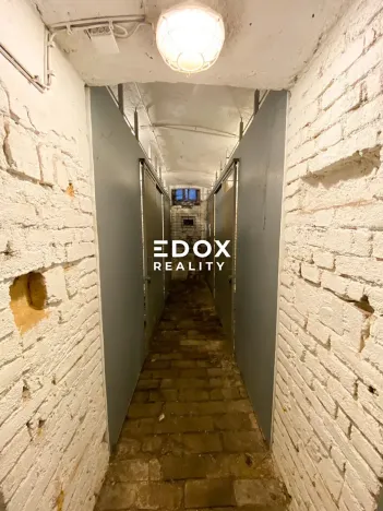 Prodej bytu 2+kk, Praha - Smíchov, U Santošky, 39 m2