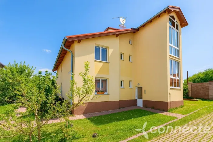 Prodej bytu 3+kk, Hostivice, Unhošťská, 78 m2