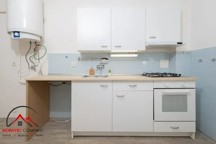 Pronájem bytu 1+1, Ostrava, Newtonova, 41 m2