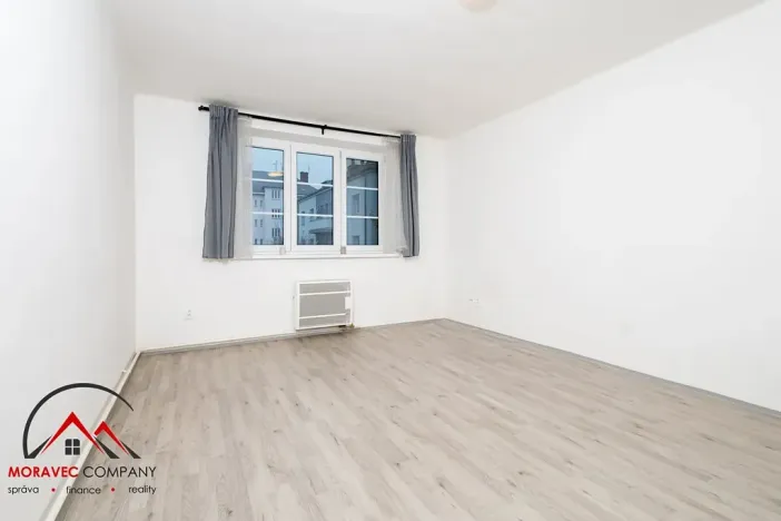 Pronájem bytu 1+1, Ostrava, Newtonova, 41 m2