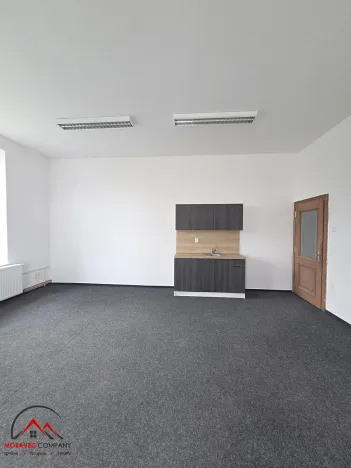 Pronájem kanceláře, Krnov, Revoluční, 36 m2