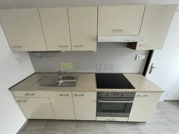 Pronájem bytu 1+1, Brno, Úvoz, 36 m2