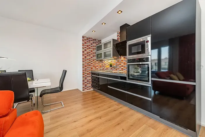 Prodej bytu 2+kk, Praha - Hlubočepy, Silurská, 62 m2