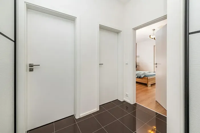 Prodej bytu 2+kk, Praha - Hlubočepy, Silurská, 62 m2