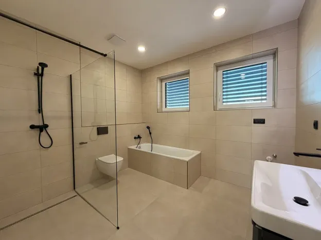 Prodej rodinného domu, Předměřice nad Jizerou, 130 m2