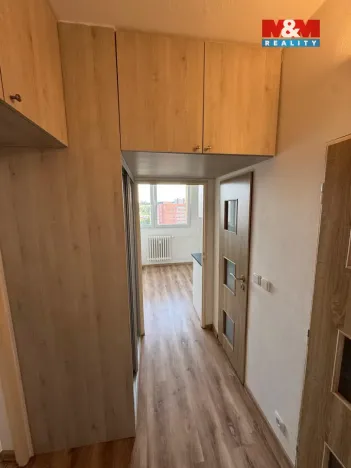 Prodej bytu 1+1, Ostrava - Poruba, náměstí Antonie Bejdové, 35 m2