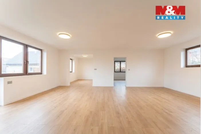 Prodej rodinného domu, Mrač, 259 m2