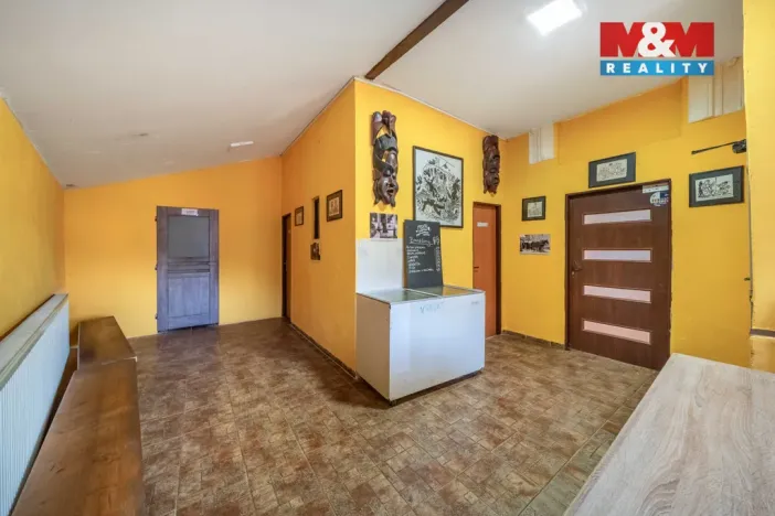 Prodej restaurace, Zvíkovec, 275 m2