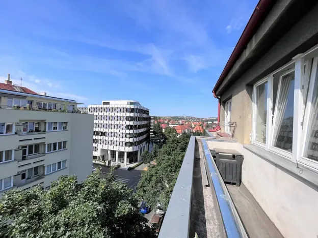 Pronájem bytu 2+1, Praha - Nusle, Lomnického, 81 m2