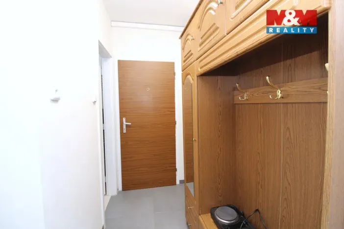 Pronájem bytu 1+kk, Praha, Rýmařovská, 26 m2