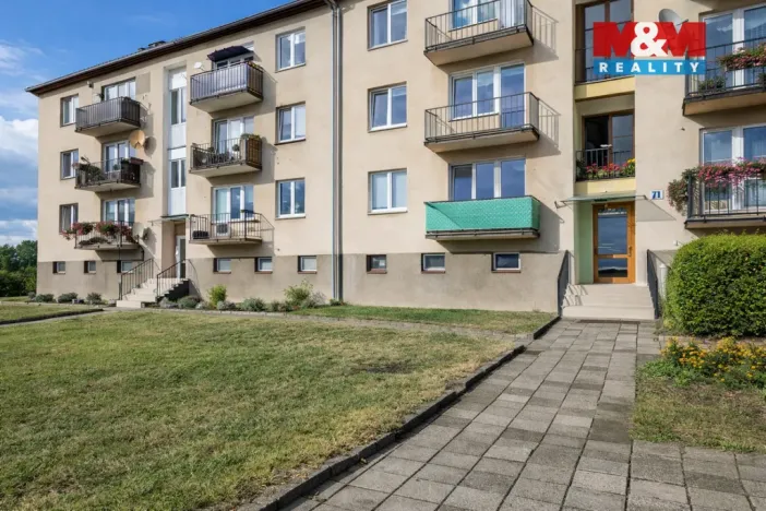 Prodej bytu 3+1, Podbořany - Letov, 75 m2