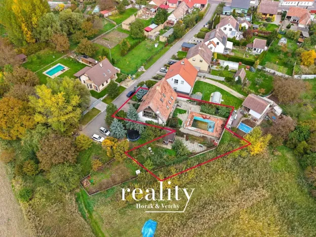 Prodej rodinného domu, Hodonice, 480 m2