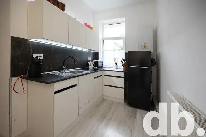 Pronájem bytu 2+kk, Karlovy Vary, Jabloňová, 45 m2