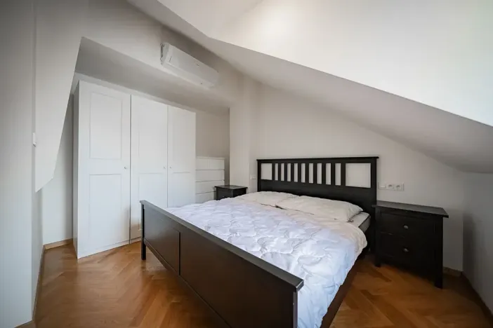 Pronájem bytu 2+kk, Praha - Staré Město, Kozí, 39 m2